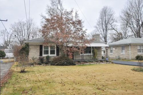 5106 Stewart Dr, Louisville KY  40216-2546 exterior