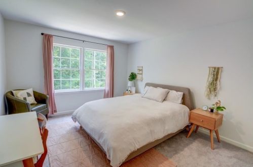 2420 Leisure Lake Dr, Atlanta GA  30338-5319 exterior