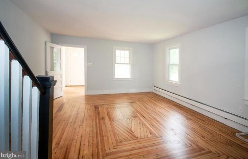 156 Turkey Hill Rd, West Deptford NJ  08093-2312 exterior