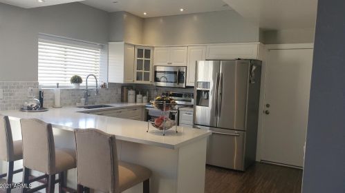 4425 Annette Dr, Phoenix, AZ 85032-1539