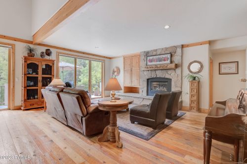 7794 Pinebrook Rd, Park City UT 84098-5348 exterior