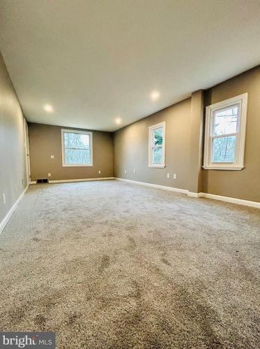 1570 Good Intent Rd, West Deptford NJ  08096-6112 exterior