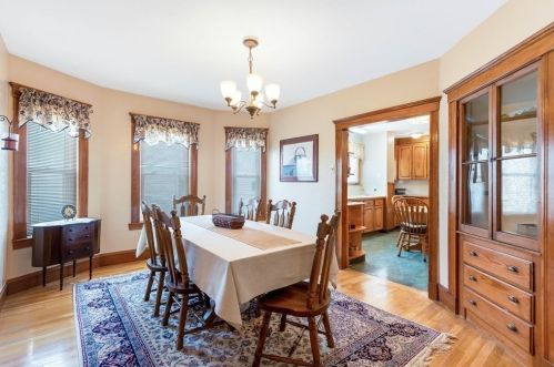 54 Everett St, Everett MA 02149-1102 exterior