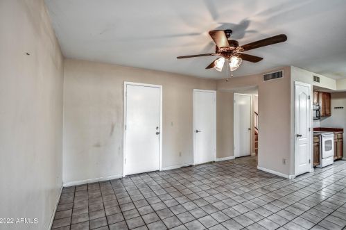 7330 Coolidge St, Phoenix AZ 85015-3845 exterior