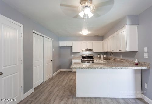 2014 51 Dr, Phoenix AZ 85035-1902 exterior