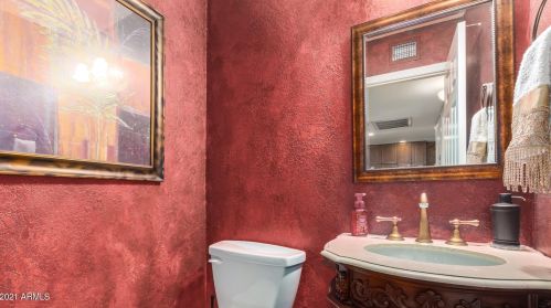 17235 2nd Pl, Phoenix AZ 85022-2315 exterior