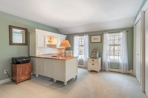 30 Surrey Ln, Topsfield MA 01983-1318 exterior