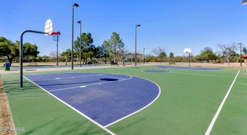 219 Carol Ann Way, Phoenix AZ 85032-4060 exterior