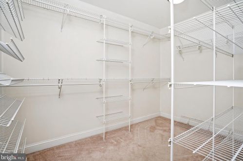 71 Mill Ln, Columbus NJ 08022-1940 exterior