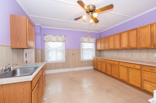 12 Washington St, Gloucester MA 01930-2628 exterior