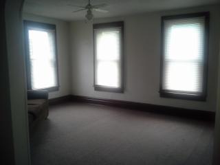 2258 Cleveland Ave, Columbus OH  43211-2276 exterior