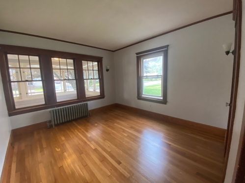 25 Auburn St, Newton MA 02465-2225 exterior