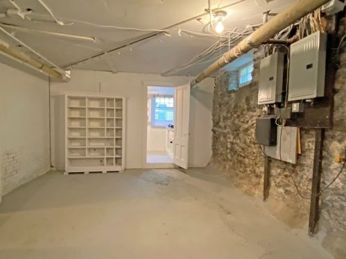 117 Mount Vernon St, Newton MA 02465-2559 exterior