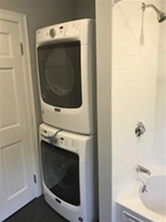 61 Churchill St, Newton MA 02460-1444 exterior