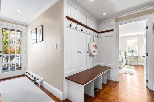 17 Bel Air Rd, Hingham MA 02043-1210 exterior