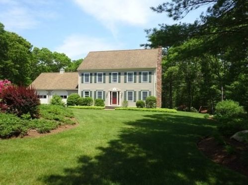13 Peter Cooper Dr, Wareham, MA 02571-2210