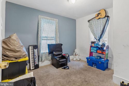 61 Hopkins St, West Deptford NJ  08096-2438 exterior