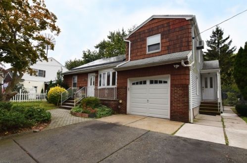 25-31 Grove St, Belleville, NJ 07109-1519