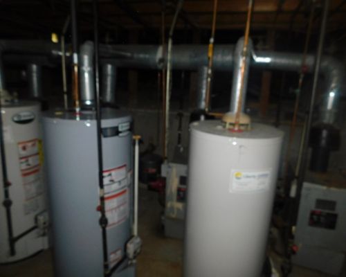 33 Hanover St, Fall River MA 02720-5432 exterior