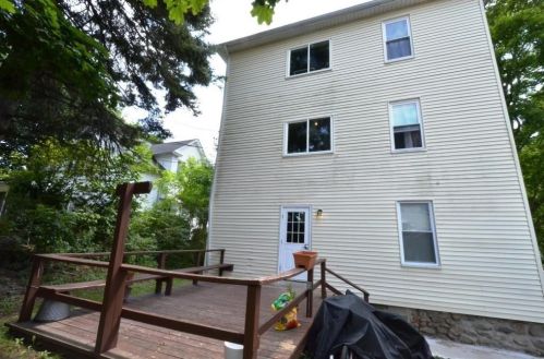 109 Heywood St, Worcester MA 01604-3944 exterior