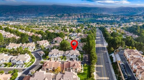 8075 Treeview Ct, Anaheim CA 92808-1552 exterior