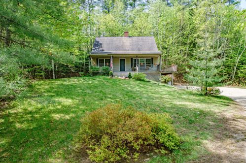 61 Sebago Rd, Naples, ME 04055-3500