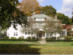 279 Commonwealth Ave, Newton, MA