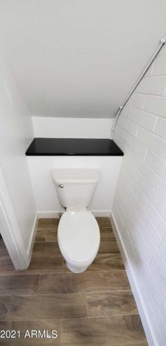 5432 Belleview St, Phoenix AZ 85043-1716 exterior