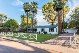 2441 Mitchell Dr, Phoenix AZ  85016-7415 exterior