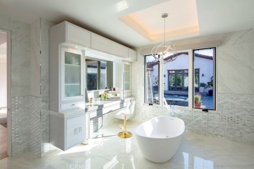 21 Watercress, Irvine CA 92603-0408 exterior