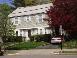 12 Willow St, Newton, MA 02459-1932