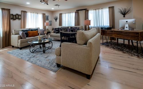 2931 Carson Rd, Phoenix AZ  85041-6340 exterior