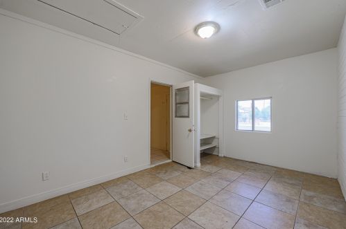 3139 65th Ave, Phoenix AZ 85033-1601 exterior