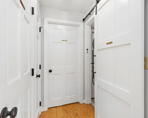 385 Glacier Hl Rd, Eastham MA 02642-2168 exterior