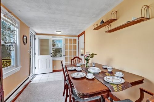 51 Rdg St, Arlington MA 02474-1706 exterior