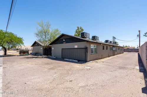4607 16 St, Phoenix AZ 85006-3709 exterior