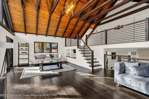 218 Chandler Rd, Jackson Twp NJ  08527-4339 exterior