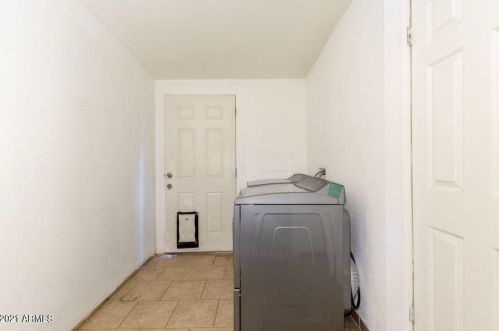 1340 38 Dr, Phoenix AZ 85053-2811 exterior