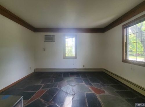 232 Madison Ave, Cresskill NJ  07626-1308 exterior