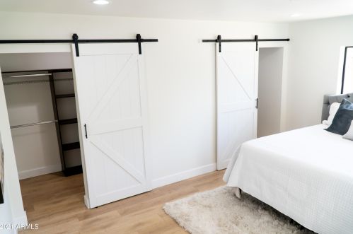 3307 43rd Pl, Phoenix AZ  85018-6422 exterior