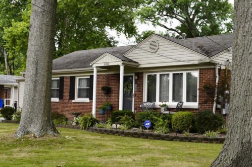 8200 Virginia Rd, Louisville, KY 40258-1240