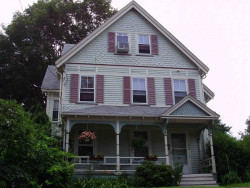145 Jewett St, Newton, MA 02458-1543