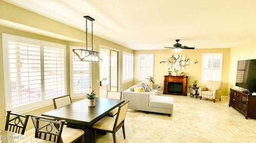 1736 Cathedral Rock Dr, Phoenix AZ 85048-9136 exterior