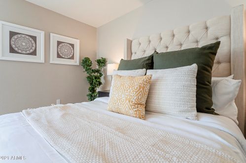 3009 Anderson Dr, Phoenix AZ 85053-1812 exterior