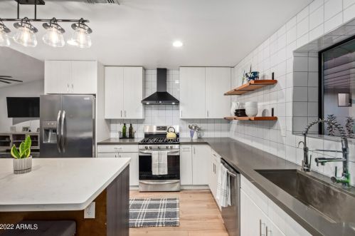 4607 Edgemont Ave, Phoenix AZ  85008-1509 exterior