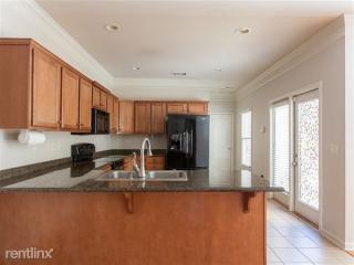 1523 Inverness Cove Ln, Birmingham AL  35242-4259 exterior