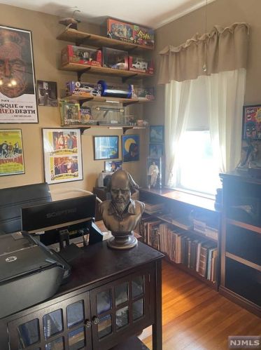 78 Sanford Ave, Belleville NJ 07109-1224 exterior