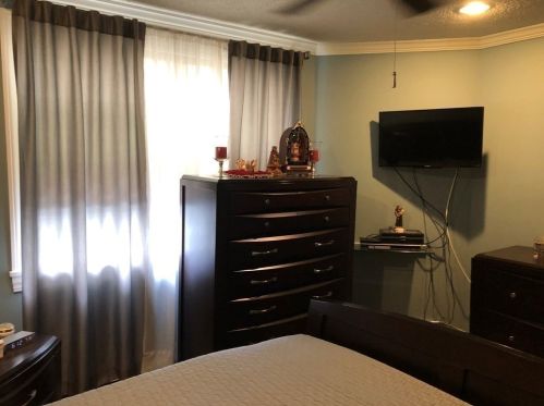 430 Hope St, Fall River MA 02721-1338 exterior