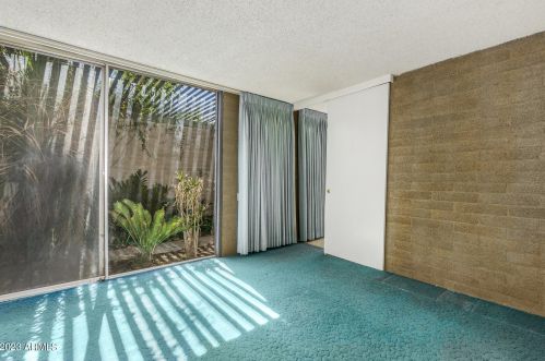 4400 15th Ave, Phoenix AZ 85015-4755 exterior