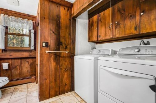 256 Mt Blue St, Hingham MA 02061-1010 exterior